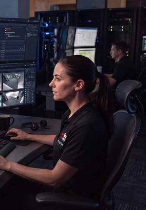 monitoring-specialist_remote-video-monitoring_2x3_AR